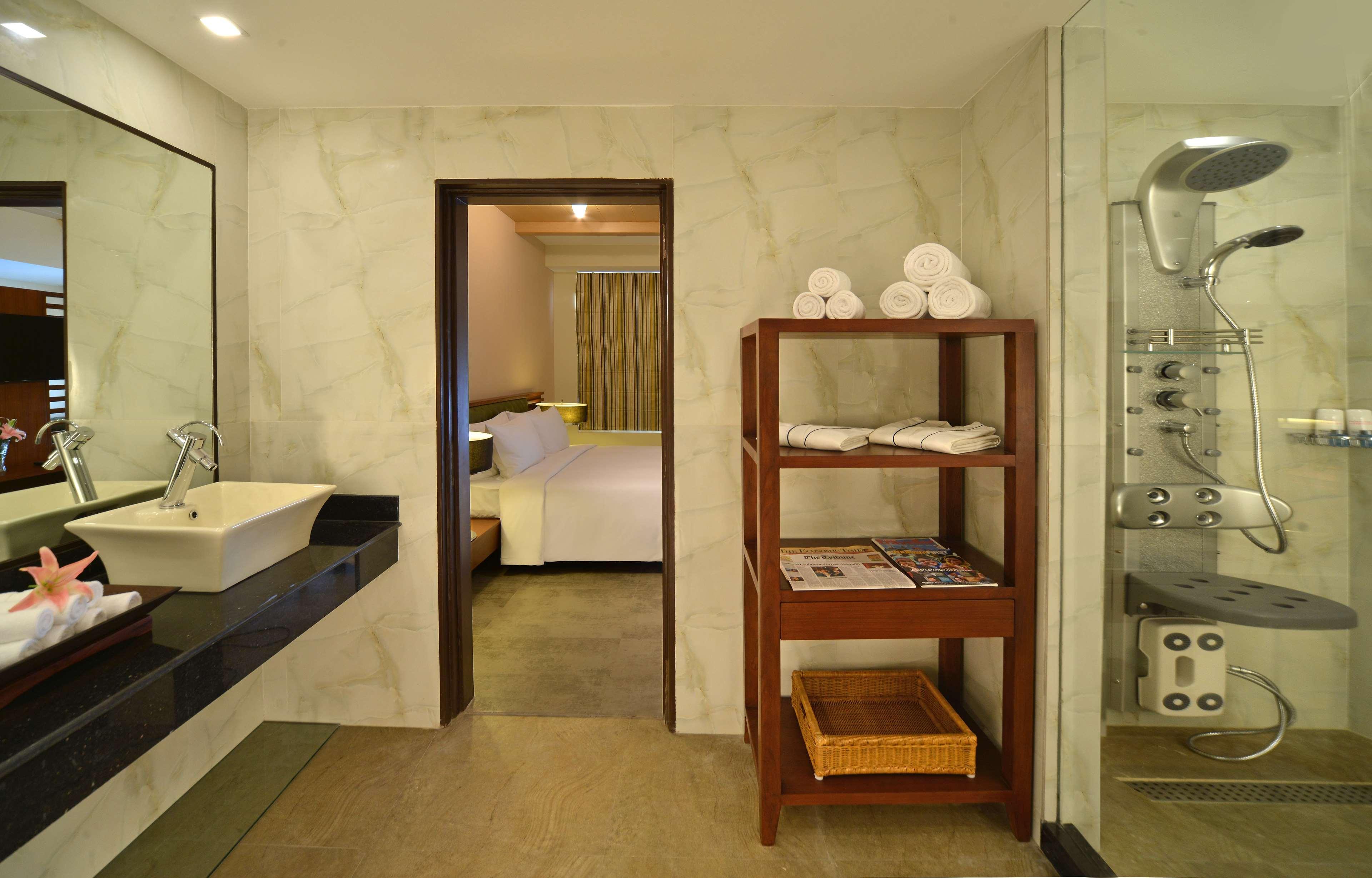Park Inn By Radisson Amritsar Airport Eksteriør bilde